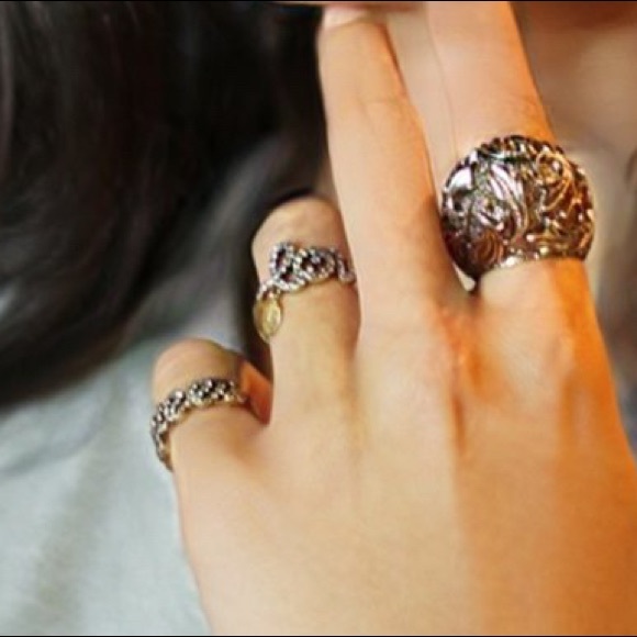 QUEENSBEE mini Love Ring - Picture 4 of 4